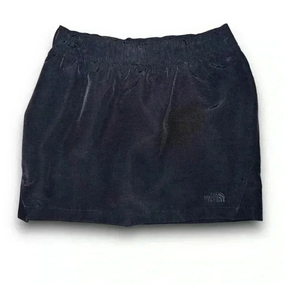 North Face skirt with shorts underneath size small - Picture 1 of 10